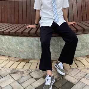 苏晴忘穿内裤坐公交车被揉到视频
